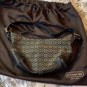 Classic Coach Shoulder Bag
